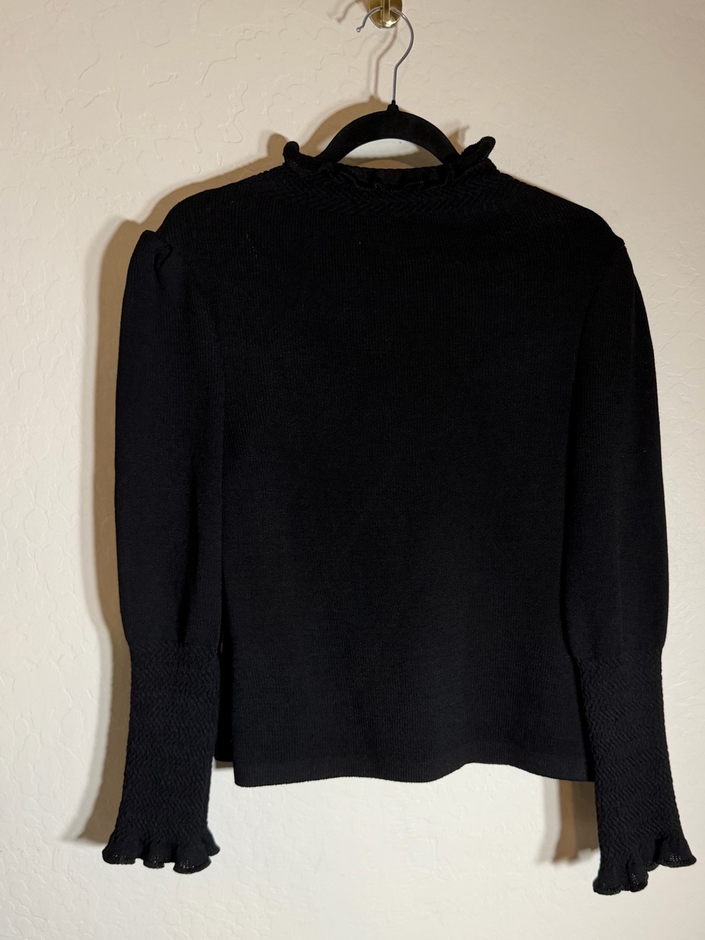 St. John Evening Black Ruffle Neck Long Sleeve Knit Top Size 4